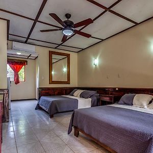 Habitación Familiar Estándar